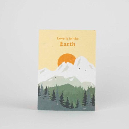 Cartão postal plantável - Love is in the earth